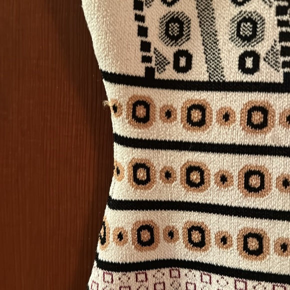 Diane Von Furstenberg Sleeveless knit dress Size S. EUC - Picture 4 of 8